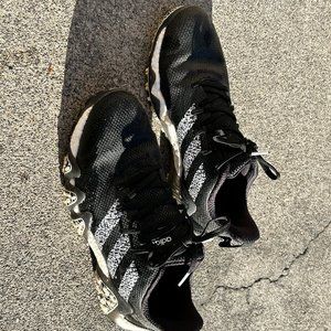 CODECHAOS 22 SPIKELESS SHOES